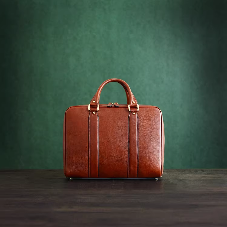 Classic Leather Briefcase - Chestnut