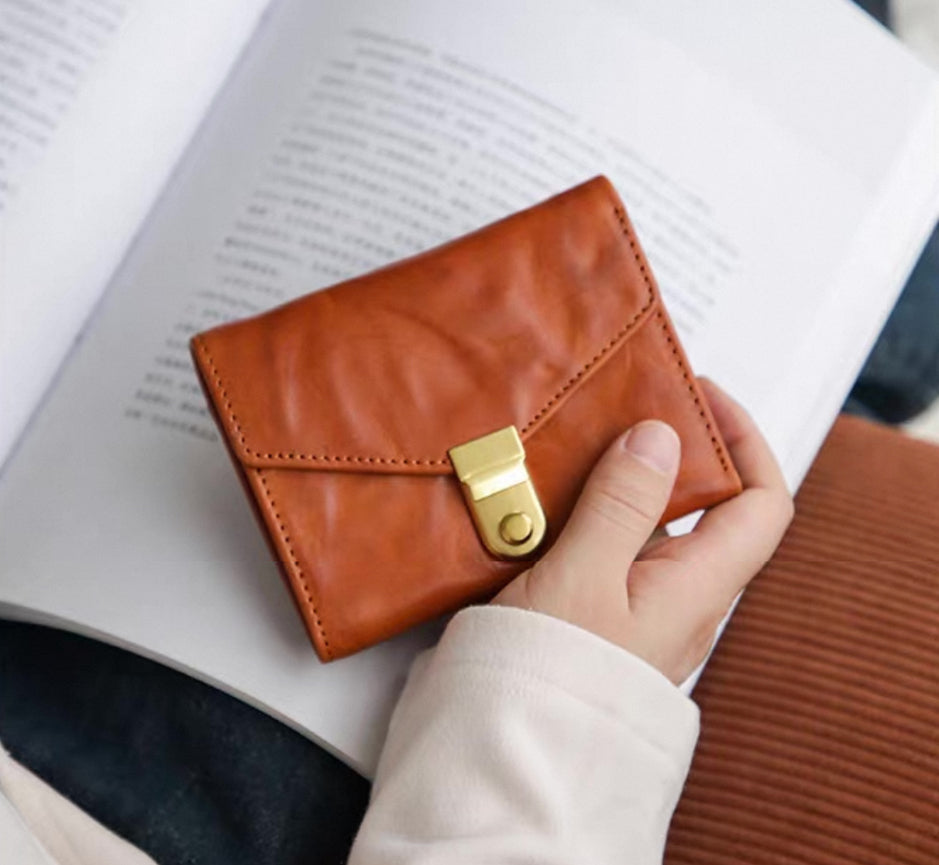 Colorio – Handmade Cowhide Short Wallet