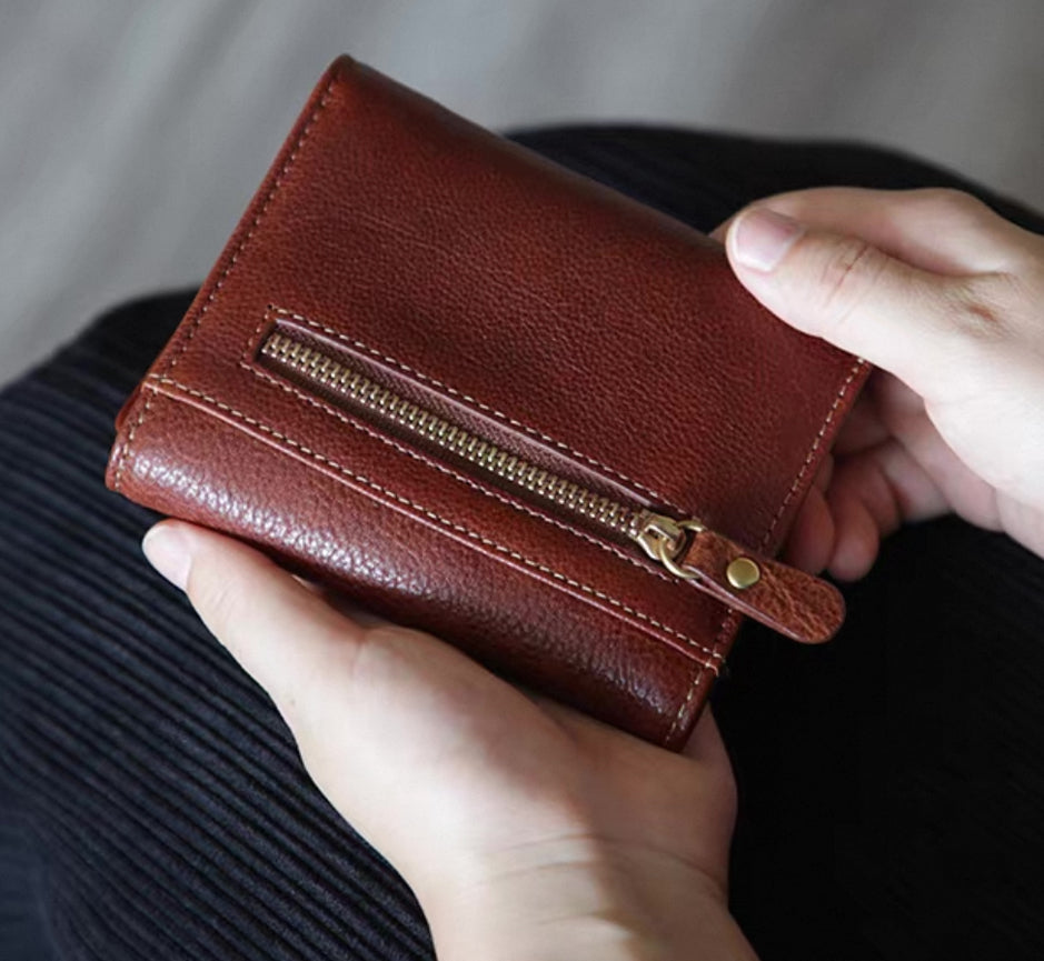CrimsonFold – Cartera corta de piel de vaca hecha a mano