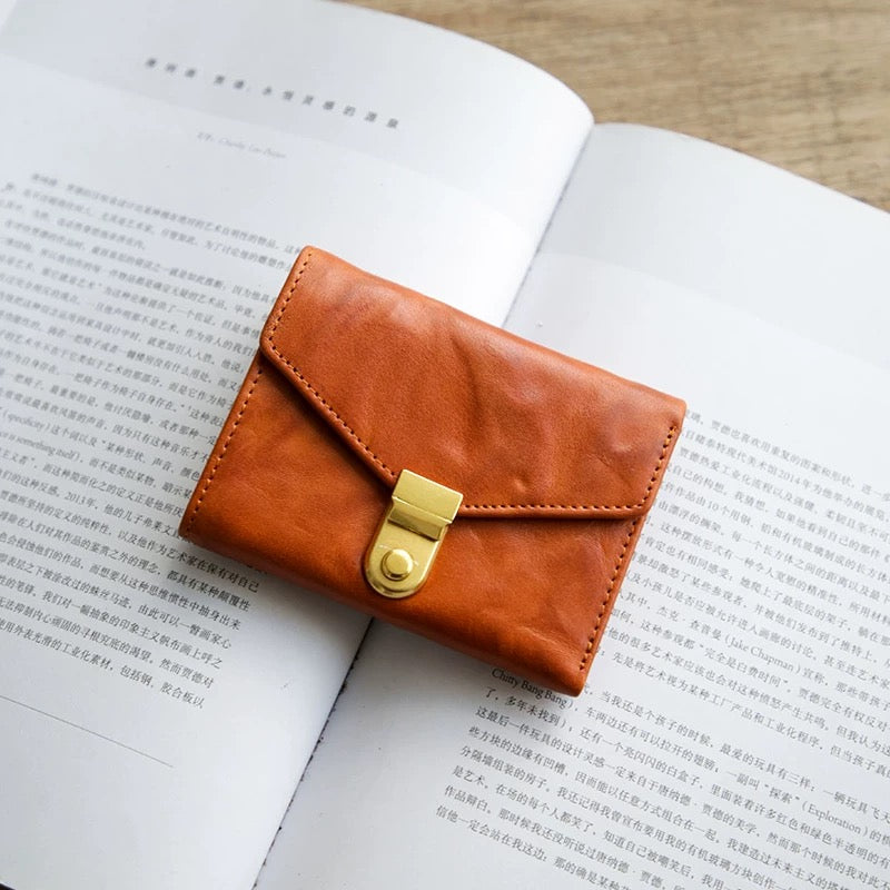 Colorio – Handmade Cowhide Short Wallet