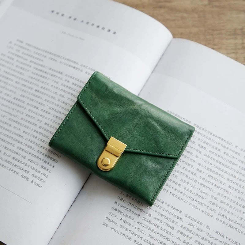 Colorio – Handmade Cowhide Short Wallet