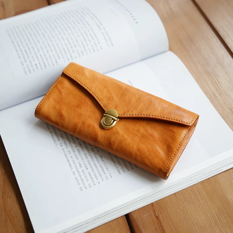 PrimeCraft – Handmade Cowhide Long Wallet
