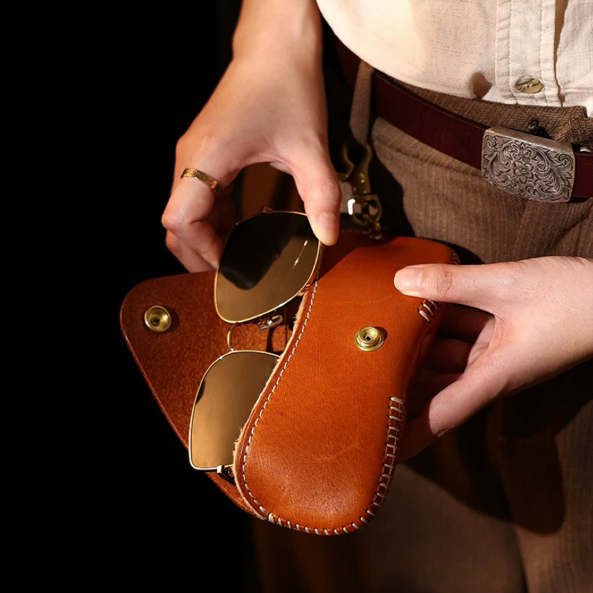 Classic Leather Glasses Case